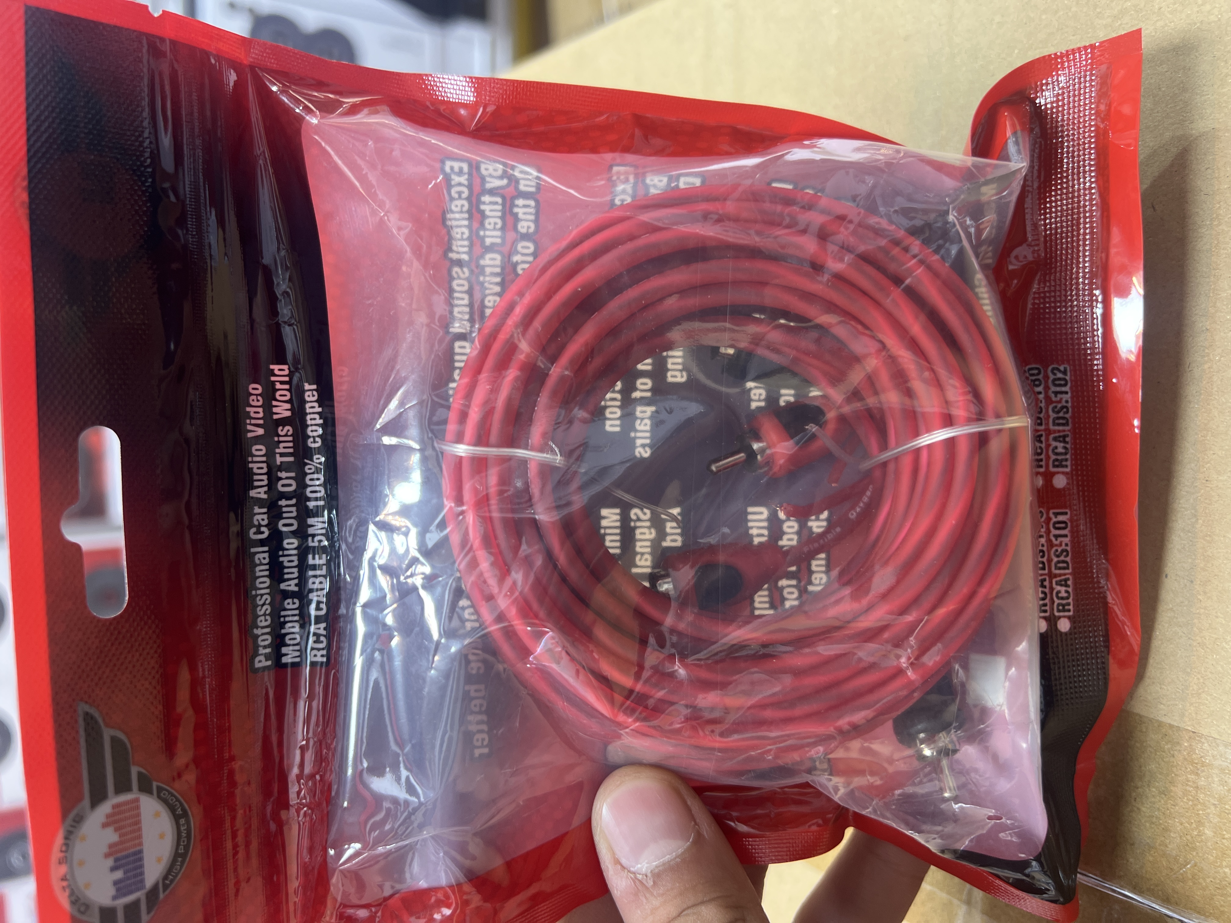 سیم آرسی 100% مس ریموت دار 5 متر مدل RCA.DS.150